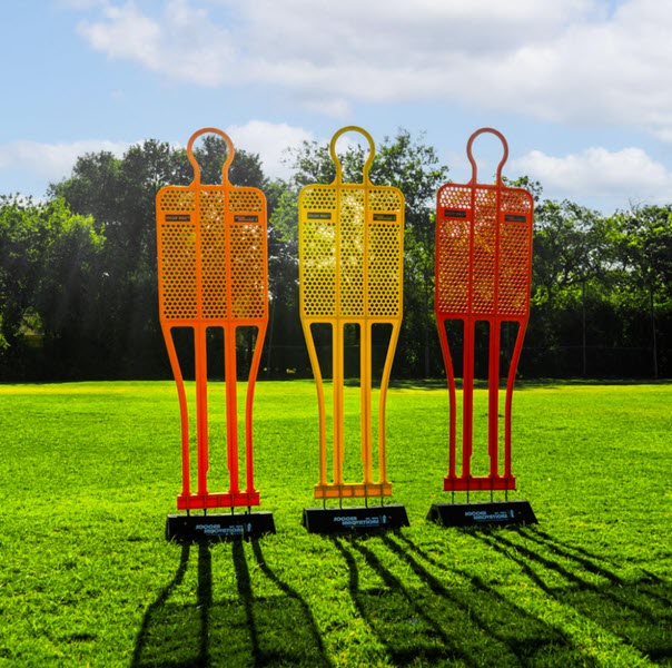 Soccer training mannequin with rubber turf base for indoor and outdoor use